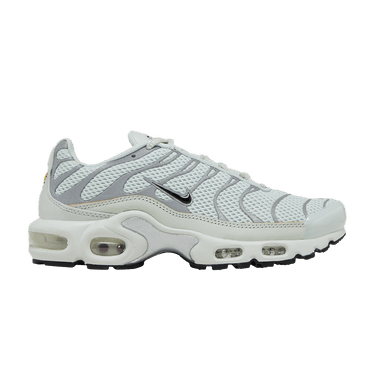 ★ナイキ★ Air Max Plus Women’s ‘Light Silver’FV8480-002 Nike Air Max Plus Light Silver (Women's) - FV8480-002 - US