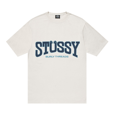 ★人気【STUSSY】Burly Threads Pigment Dyed T-Shirt★Oliv.e ☆関税込☆STUSSY☆Burly Threads Pigment Dyed T-Shirt☆Olive