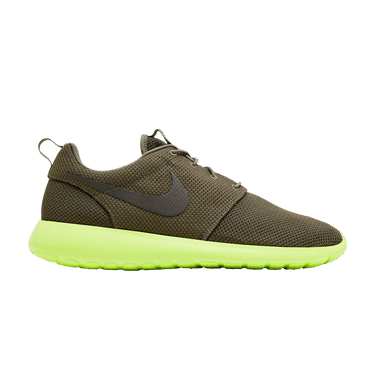 Nike Rosherun 'Tarp Green'