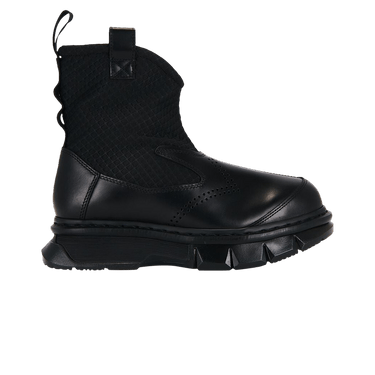 Airwair x Dr. Martens Qubist Rigger Boot 'Black'