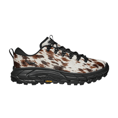 Hoka Tor Summit + 'Pirate Black'