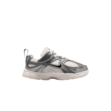 Nike V5 RNR TD 'Phantom'