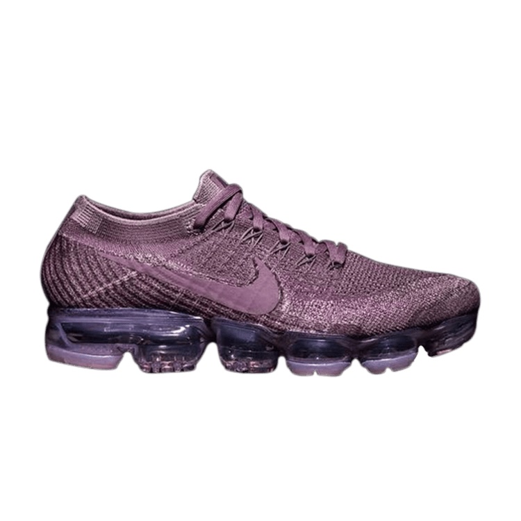 violet vapormax