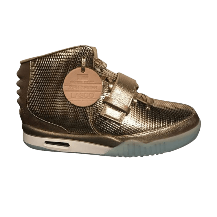 Gewond raken Blind formaat Buy Air Yeezy 2 Shoes: New Releases & Iconic Styles | GOAT