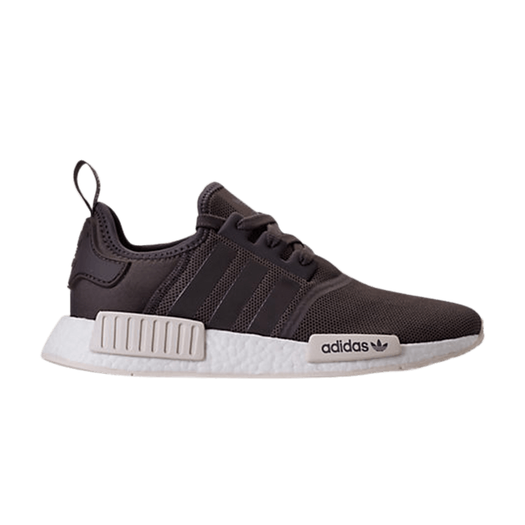 Nmd r1 urban hotsell trail chalk white