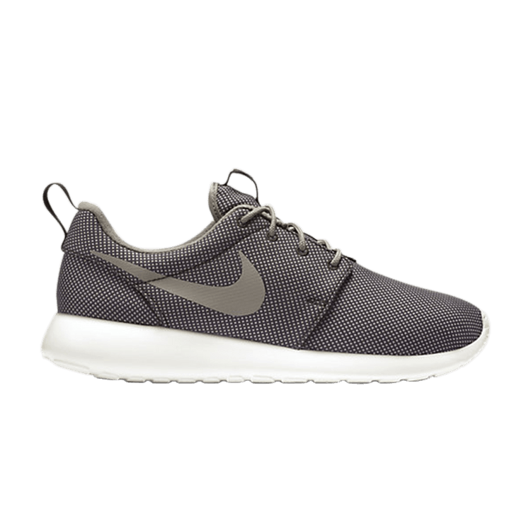 grey nike roshe shoes