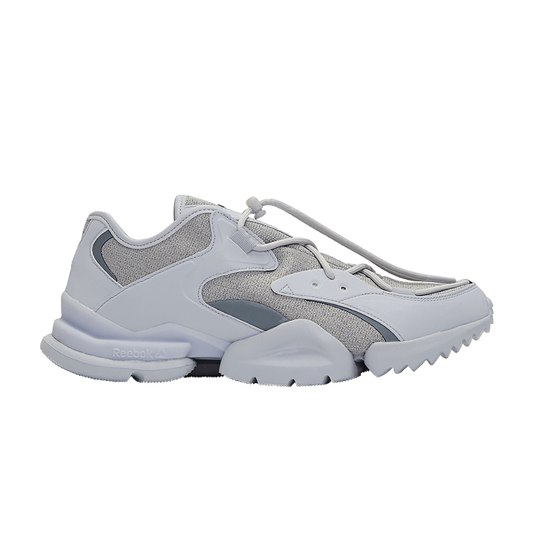 SSENSE x Run.r 96 'Full Moon'