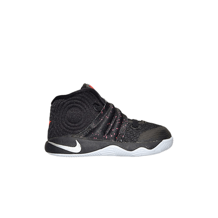 Nike Kyrie 2レッド/ブラック シューズ(男性用) Nike Kyrie 2 Black Bright Crimson Red Speckle 827280-006