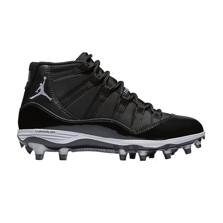 Jordan 11 Retro TD Mid Men s Football Cleat Black White 10.5