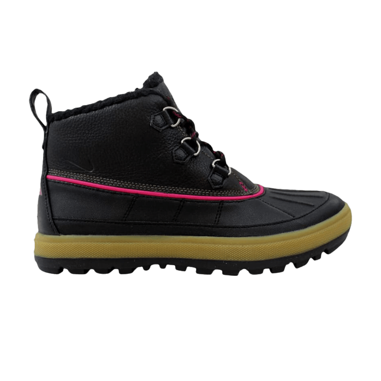 Nike women's woodside sales chukka ii boots