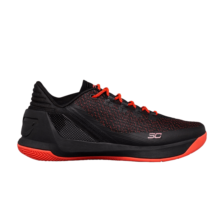 Curry 3 store low red