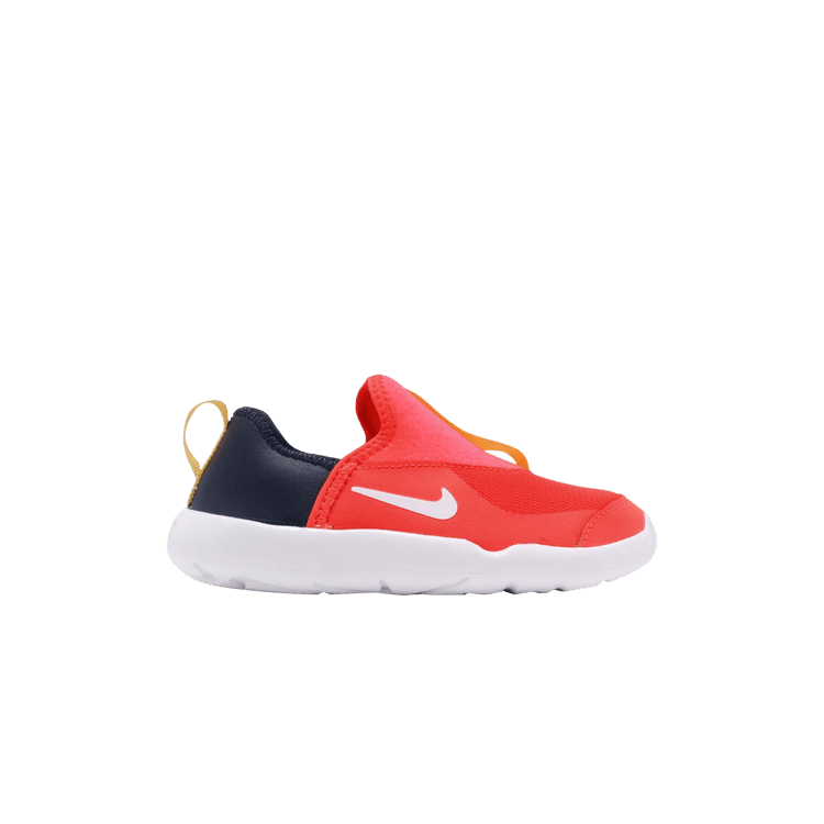 Lil swoosh best sale