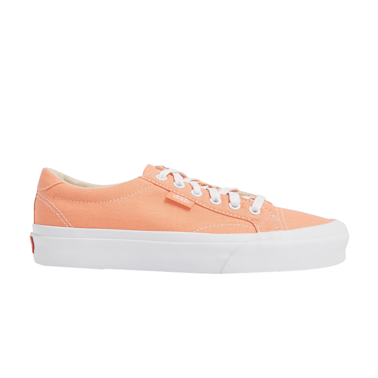 Court 'Peach Pink'