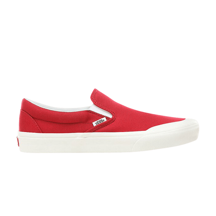 Classic Slip-On 138 'Tango Red'