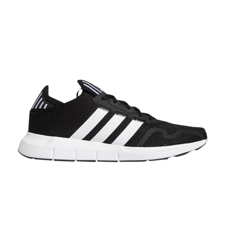 Swift Run 'Core Black' | GOAT