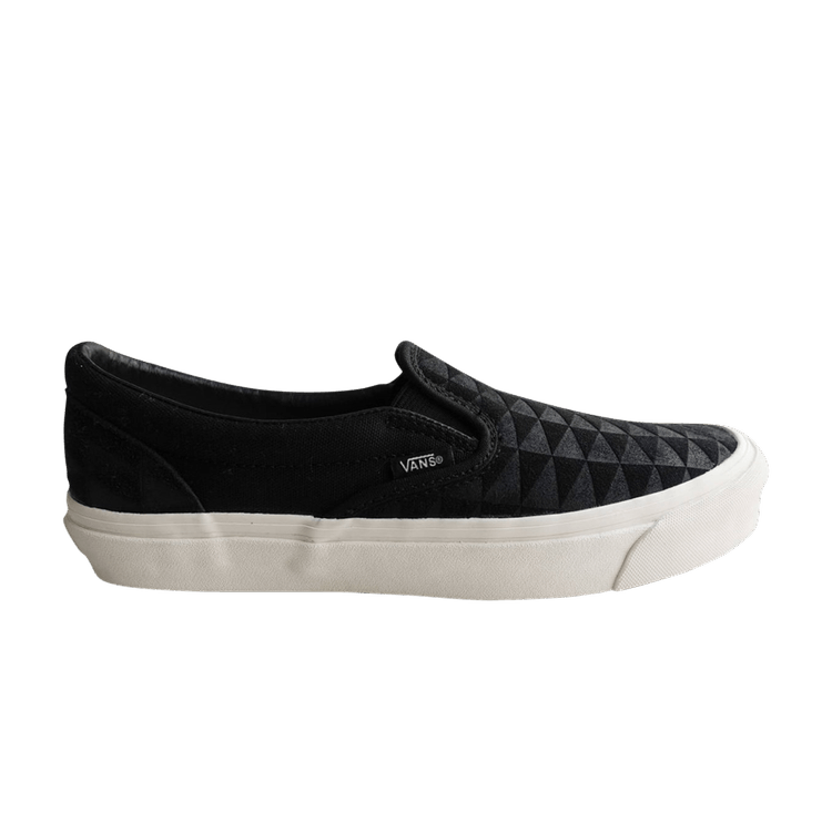 Pilgrim Surf + Supply x OG Classic Slip-On LX 'Black'