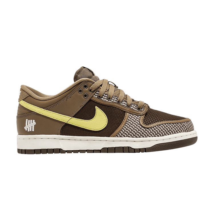 UNDEFEATED × Nike Dunk Low SP "5 ON IT"