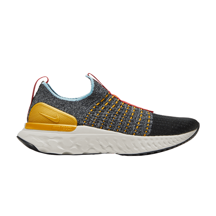 wmns react phantom run flyknit 2