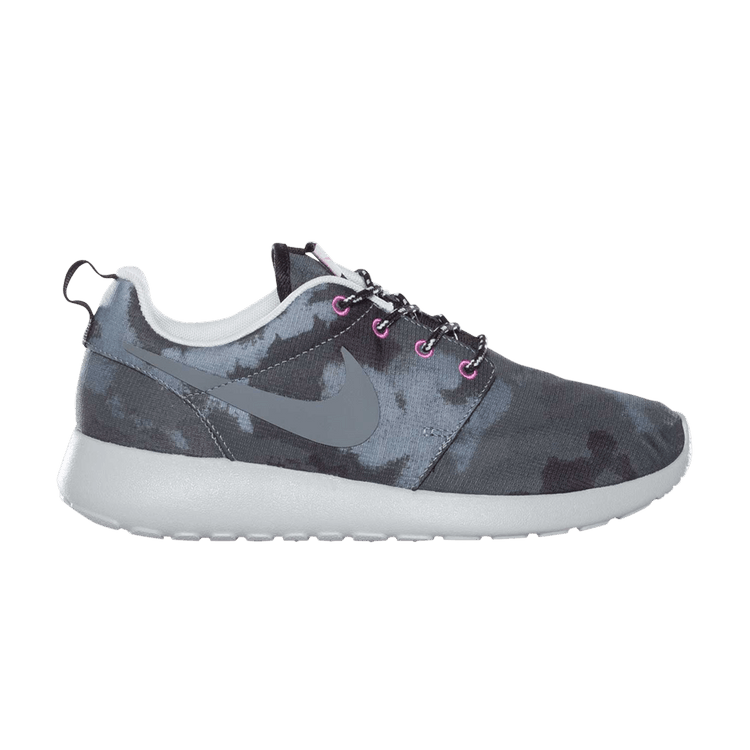 Nike roshe run cool grey black print top