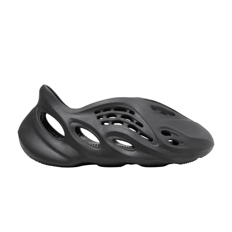 Buy Yeezy Foam Runner 'Carbon' - IG5349 - Grey | GOAT CA
