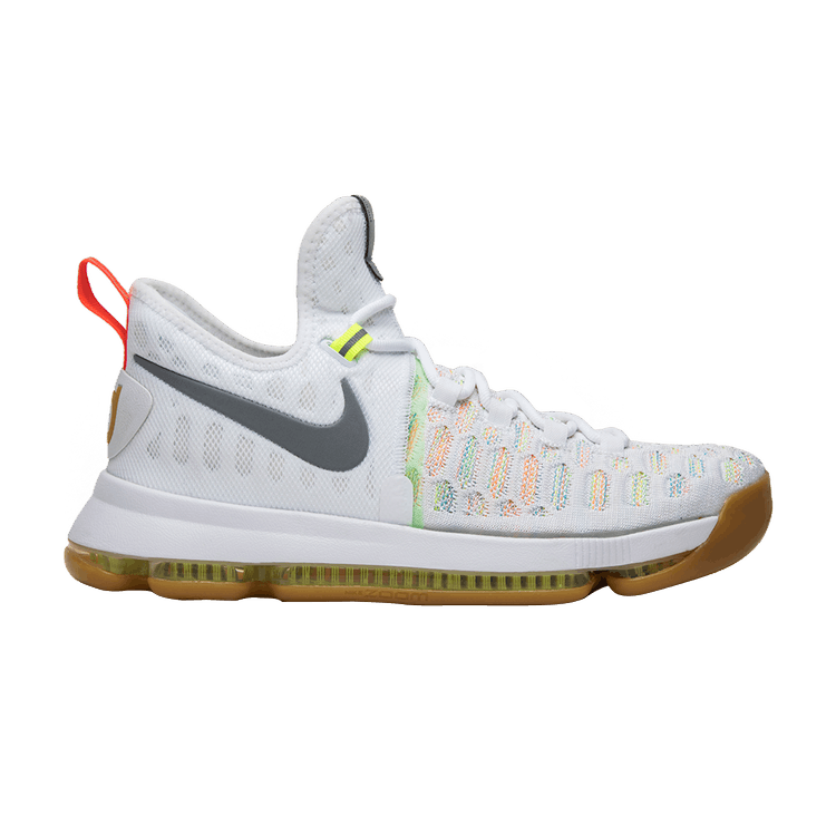 The Nike Zoom KD 9 'Aunt Pearl' drops tomorrow 1/28 at Jimmy Jazz