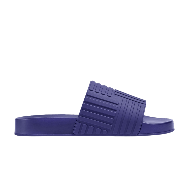 690105_V1O60_6085.png.png