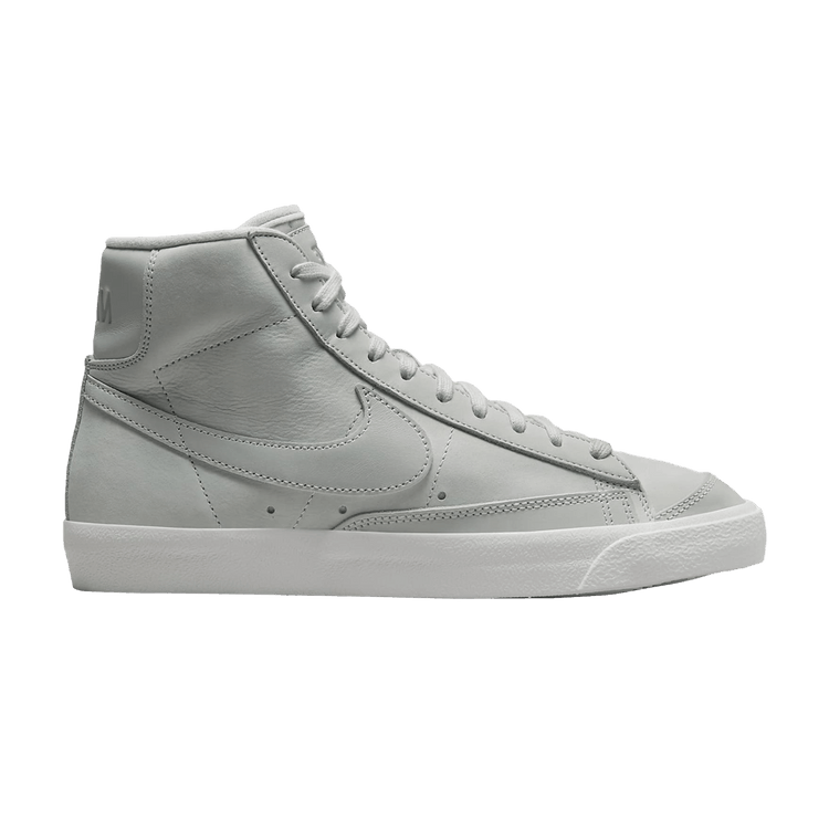 Wmns Blazer Mid Premium 'Photon Dust' GOAT