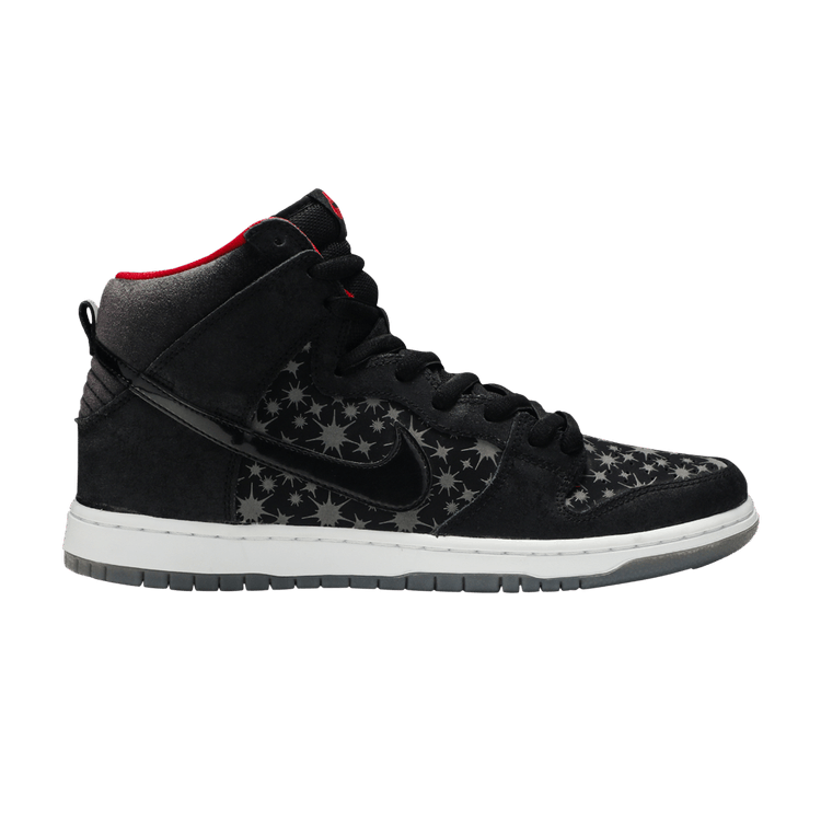 女性情報誌 NIKE SB/DUNK HIGH 11月6日発売【Nike SB Dunk High Orange Label “Sweet Beet