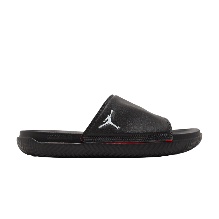 Black jordan slides hotsell