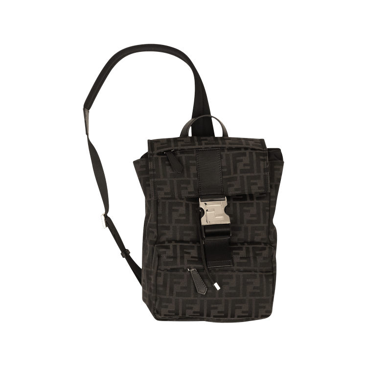 Fendi 2021 Crochet Croissant Bag - Pink Shoulder Bags, Handbags
