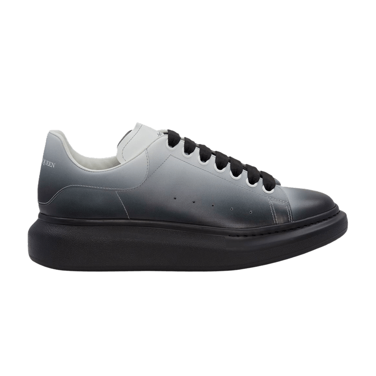【ALEXANDER MCQUEEN】Oversole Sneakers Black Tap◆WHGP7-9061 559575_01.jpg.jpeg?width=750