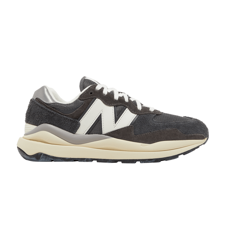 New balance 747 40 sale
