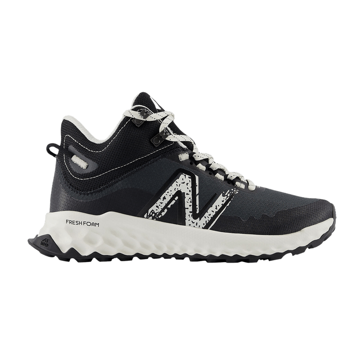 New Balance Fresh Foam Garo Mid 'Blacktop Sea Salt' (Women's)