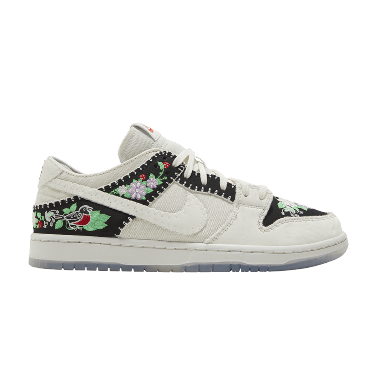 Size 10.0 Dunk Low Decon SB N7 Sail Black