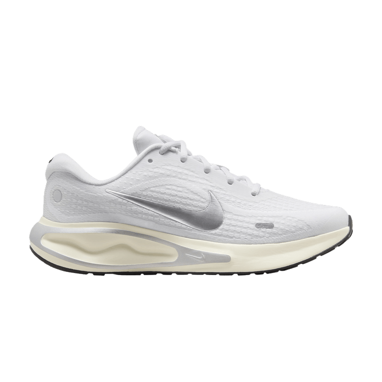Nike Journey Run White Platinum Tint Coconut Milk Metallic Silver (Women's)