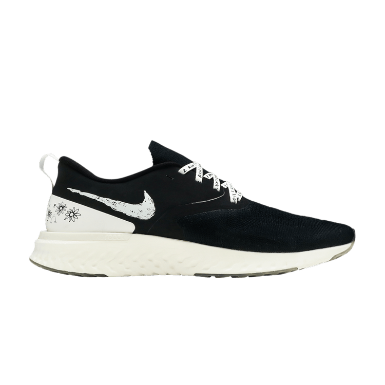 Nike odyssey react flyknit 2 black and gold top