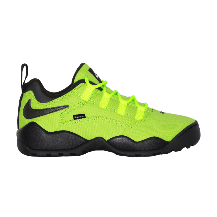 Nike SB Darwin Low Supreme Volt