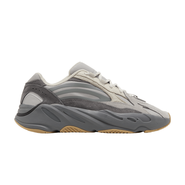 Adidas yeezy 700 vecchio modello deals