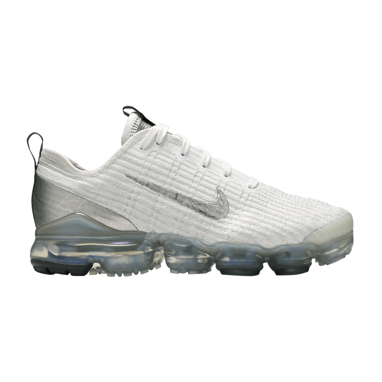 boys white vapormax