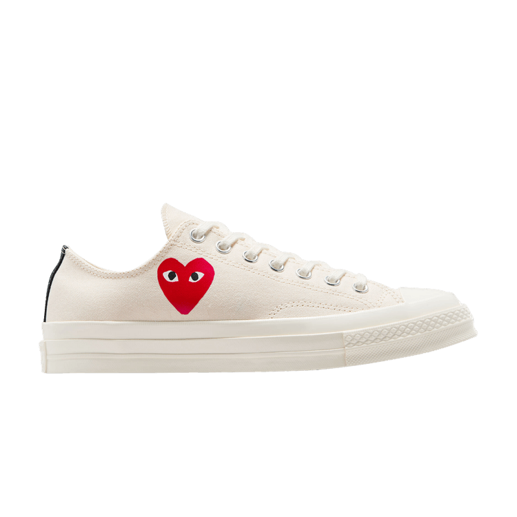 Comme des Garçons PLAY x Chuck 70 Low 'Single Heart - Milk'