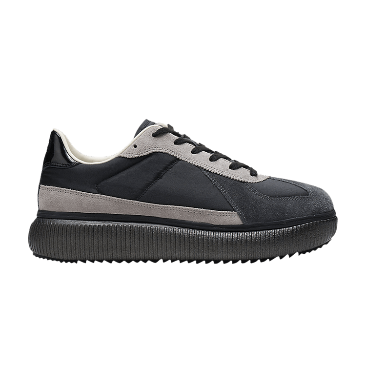 ◆onitsuka tiger◆ Daly City 1183B704_002 Onitsuka Tiger DELECITY 1183B704-002 BLACK Unisex US4-14 NEW