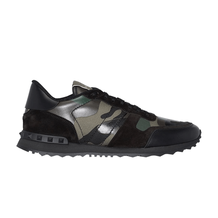 Valentino trainers black and white 2025