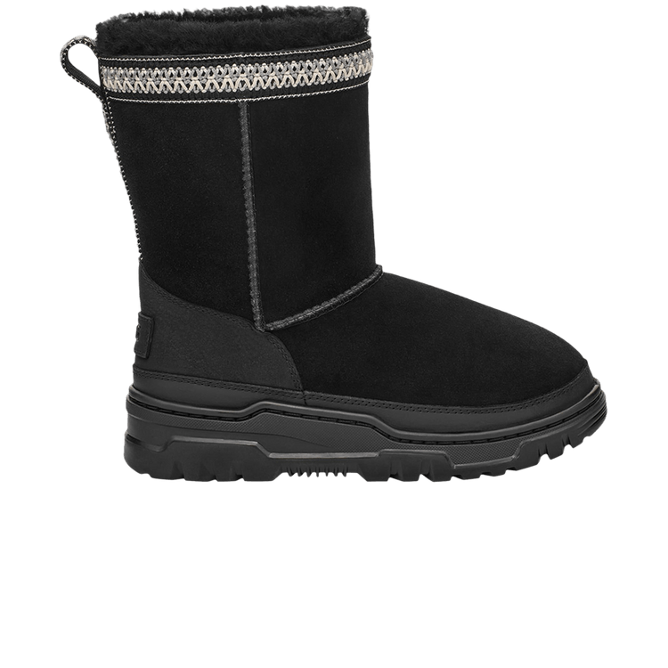 Buy UGG Classic Short TrailGazer Kids 'Black' - 1157694K BLK | GOAT