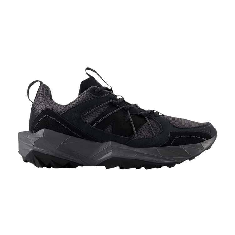 New Balance Tektrel Black Magnet (Women's)