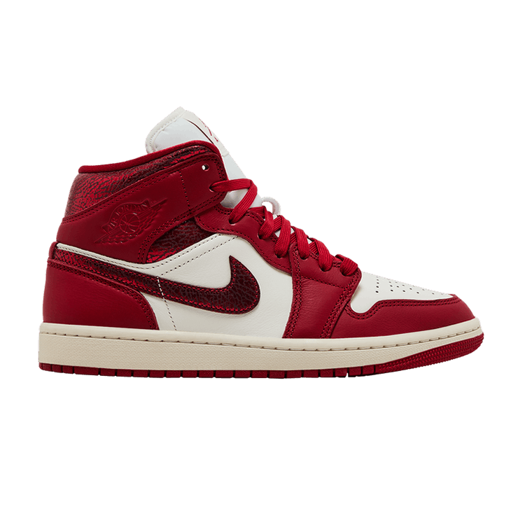 Wmns Air Jordan 1 в середине 
