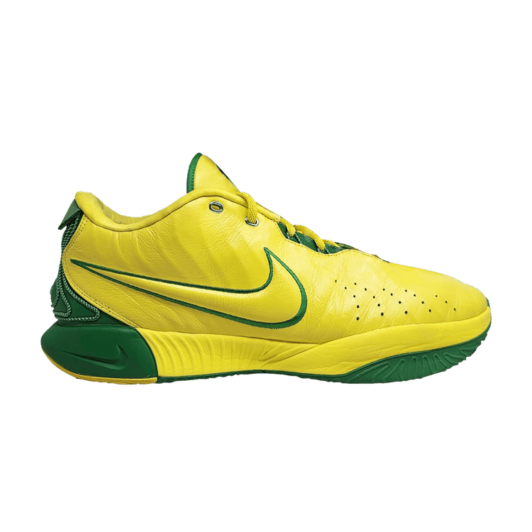 Buy Nike LeBron 21 'Oregon' PE - HF74801 647898 LN2 | GOAT