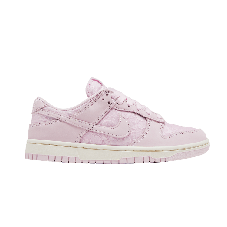 Nike Wmns Dunk Low 'Кружевной комплект - Царственно-розовый'