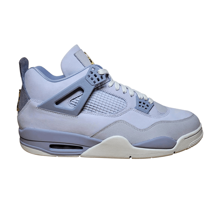 Air Jordan 4 Retro UNC Tar Heels PE