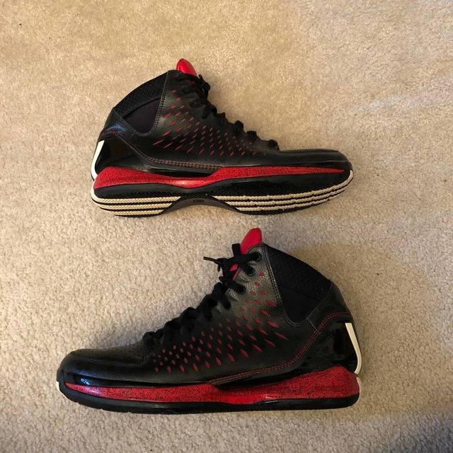 Buy D Rose 3 Shoes: New Releases & Iconic Styles
