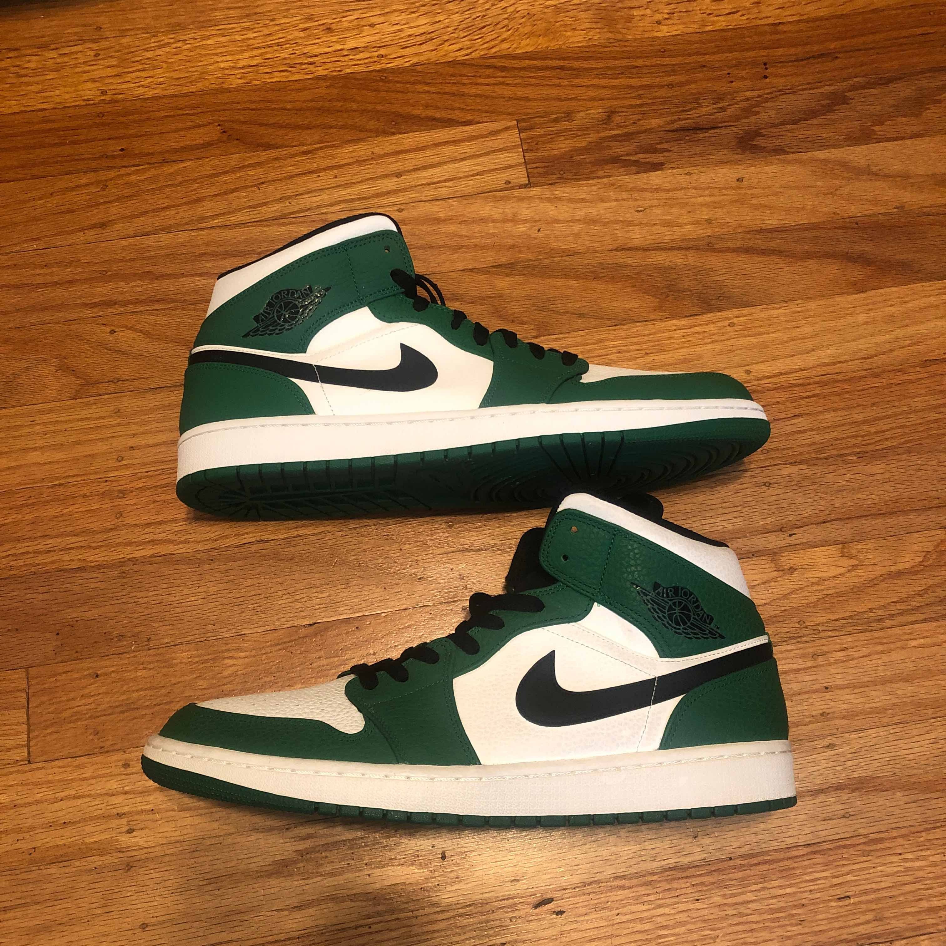 Used Air Jordan 1 Mid 'Pine Green' Prices 852542 301 Plugd